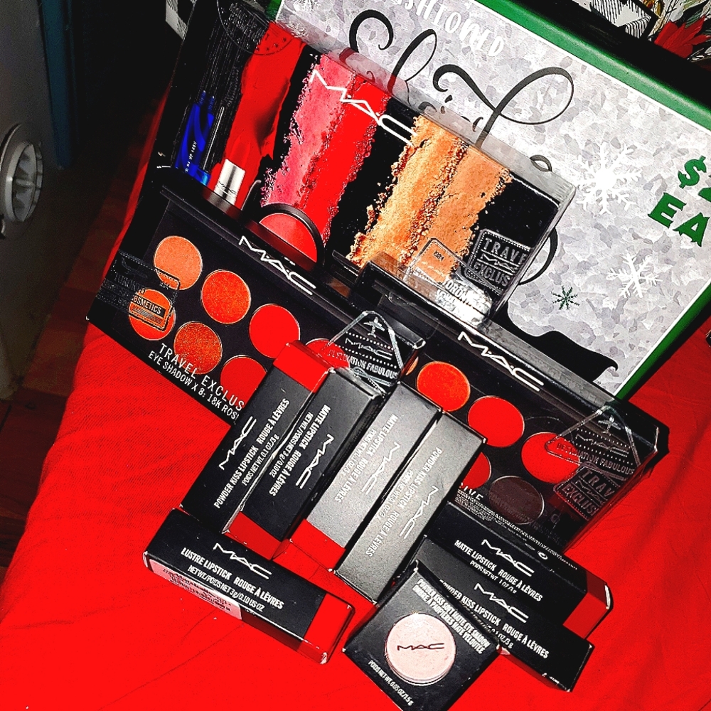 Mac MAKEUP Box